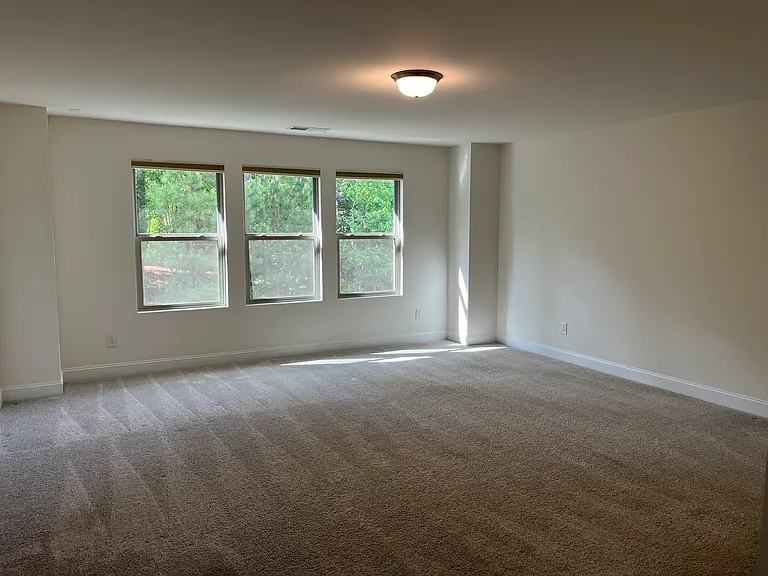 15614 Coventry Court Ln — Photo 21
