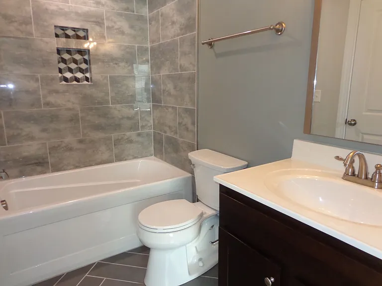 1209 Gunn Hall Dr — Photo 20