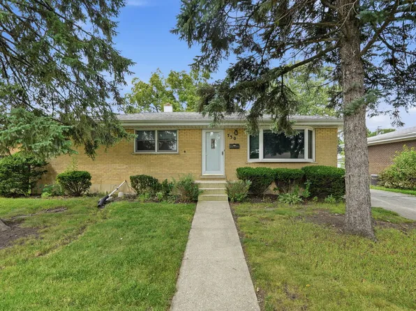 730 W Beach Dr, Addison, IL 60101
