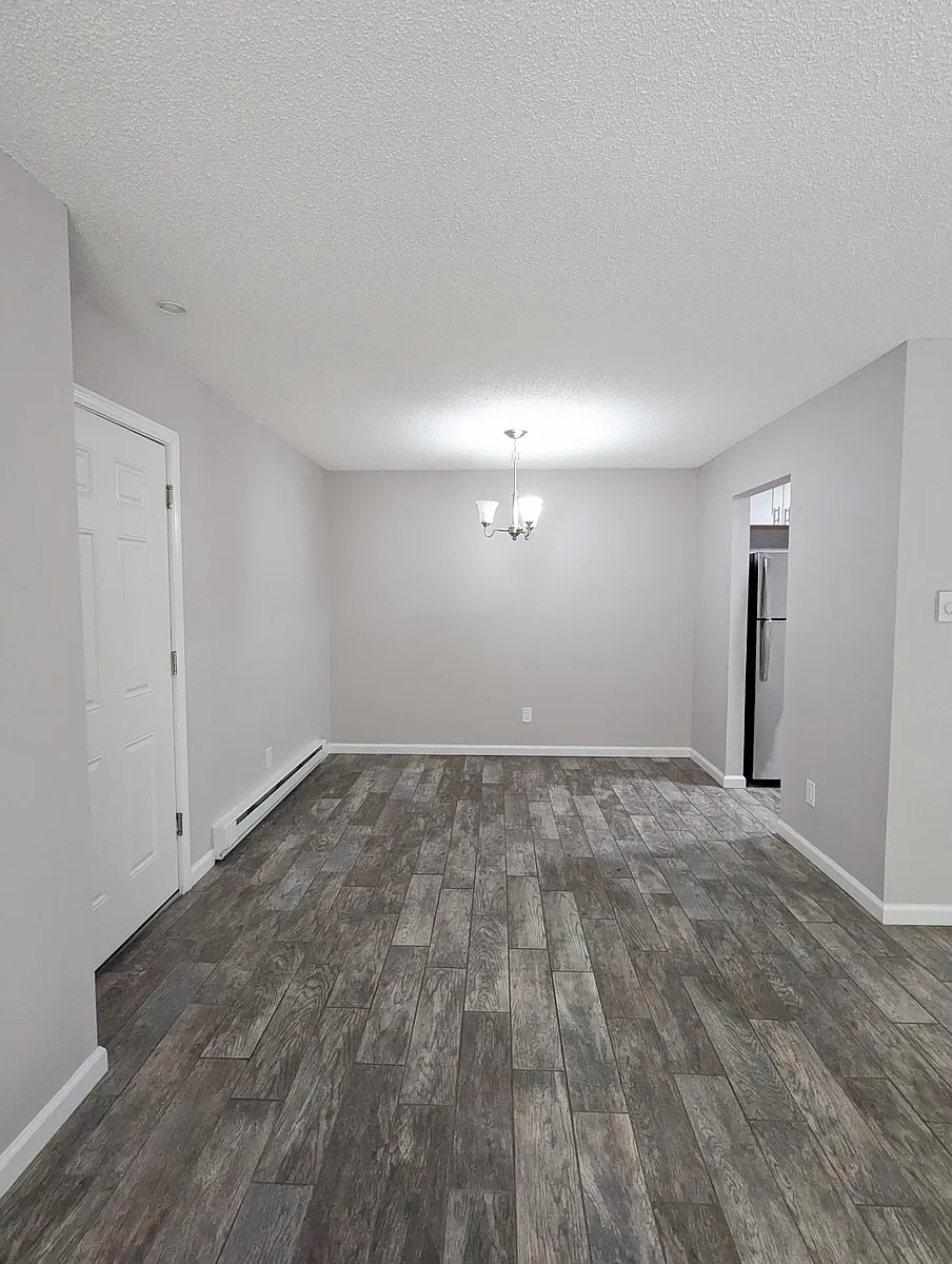 Building Photo - 217 Scott Rd #1B