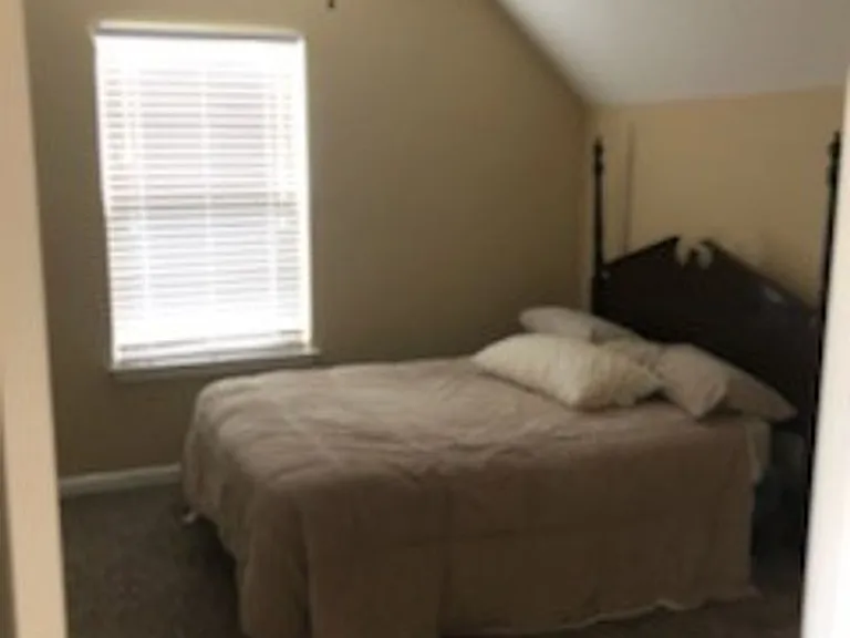 721 Classic Dr — Photo 19