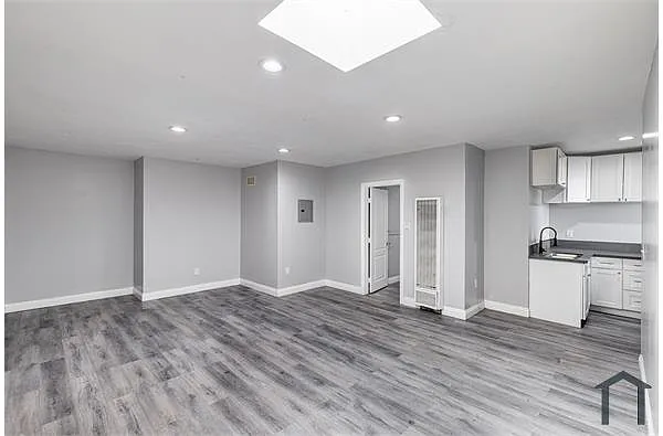 Building Photo - 1759 W Century Blvd #A