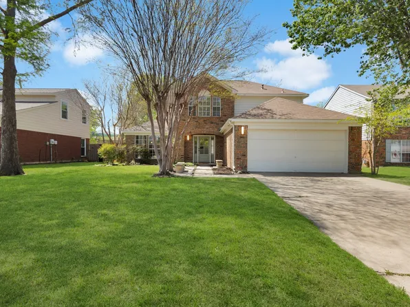 618 Berkley Dr, Grapevine, TX 76051