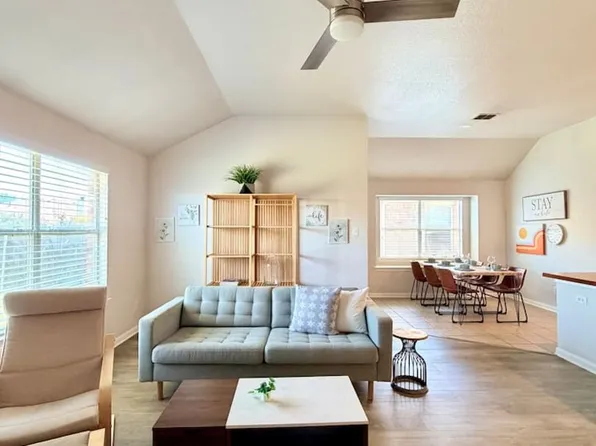 (undisclosed Address), Little Elm, TX 75068