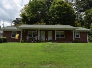 1042 Gap Creek Rd, Elizabethton, TN 37643