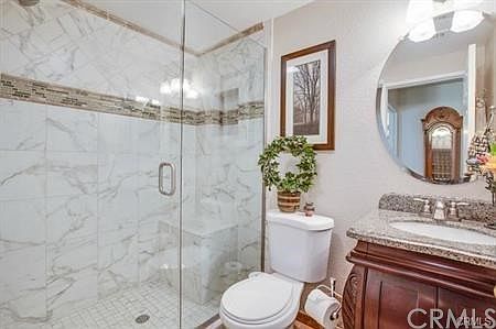 4th image of 1107 Bramford Ct