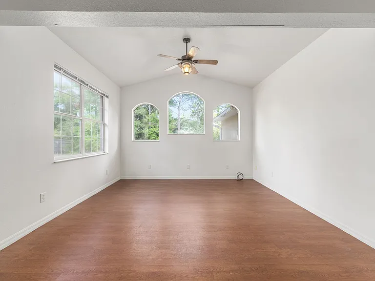 7860 SW 204th Ave — Photo 14