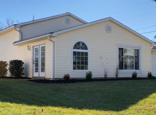 400 Merravay Dr, Florence, KY 41042
