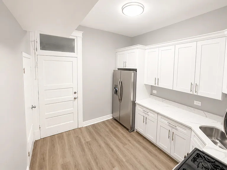 6426 S Ingleside Ave #2 — Photo 11