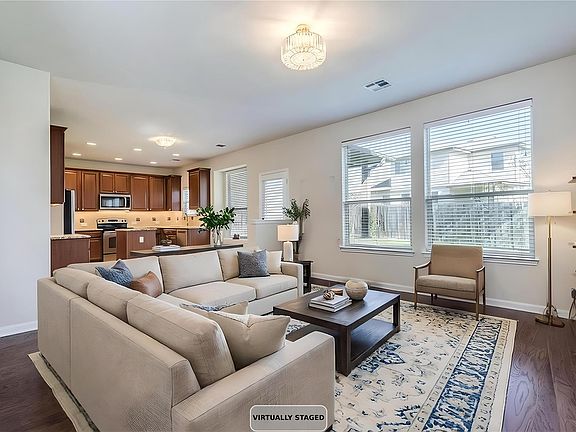 3rd image of 17708 Linkhill Dr