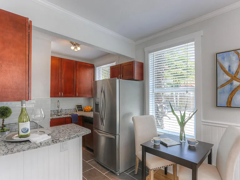 2904 W Estrella St #5 — Photo 15