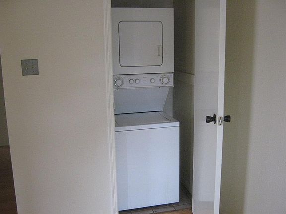 4th image of 2750 Holly Hall St APT 1220