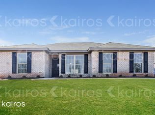 383 Ridgeview Dr, Millbrook, AL 36054