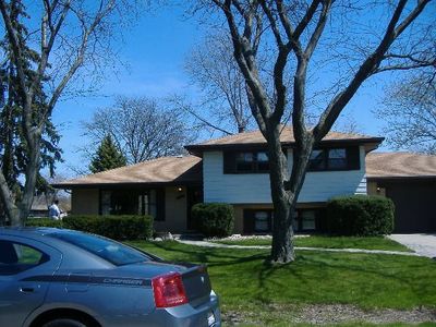 15711 New England Ave, Tinley Park, IL, 60477