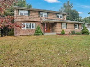 10 Cunningham Dr, Monroe, NY 10950