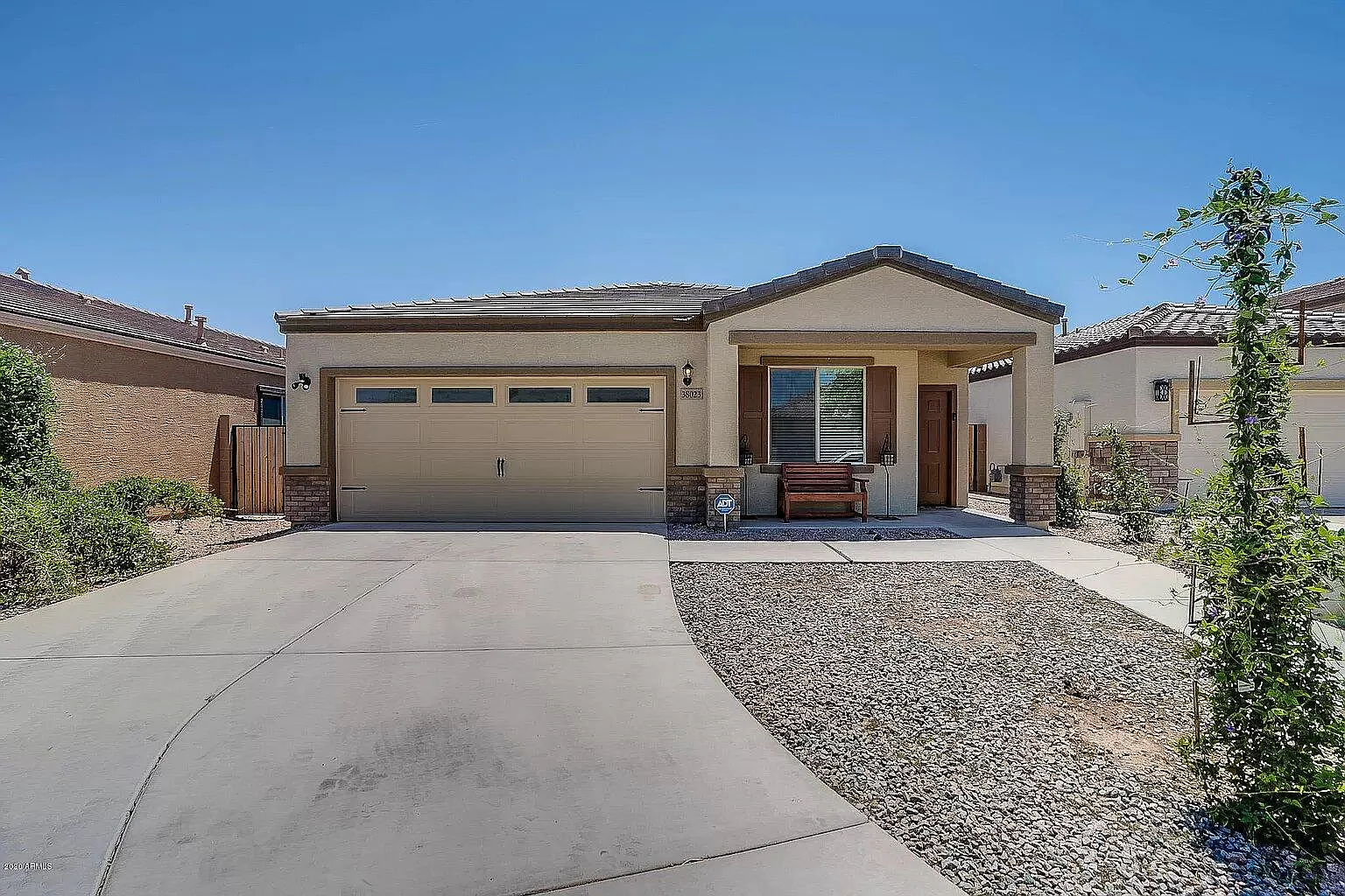 3 bed, 1769 sqft, $1,749 — Photo 1