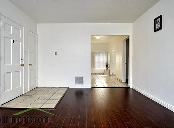 5th image of 4026 Santa Rosalia Dr APT D