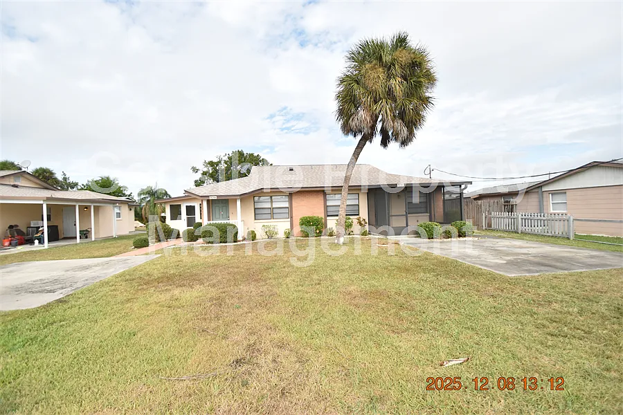 705 2nd Ave #B
