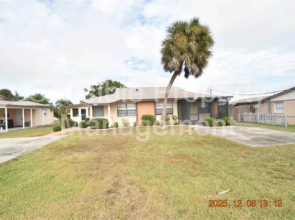 705 2nd Ave #B, Ruskin, FL 33570
