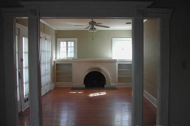 Building Photo 3