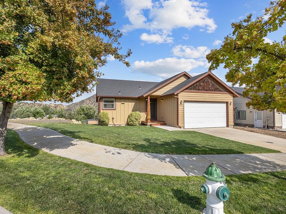 1st image of 2770 NE Bobbi Ct