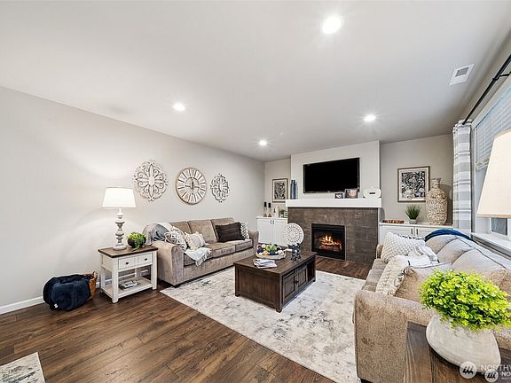 3rd image of 14715 88th Way SE #20