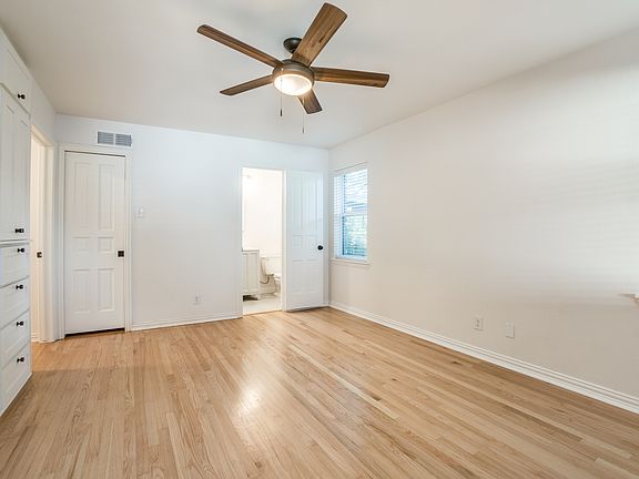 4th image of 5831 Elderwood Dr
