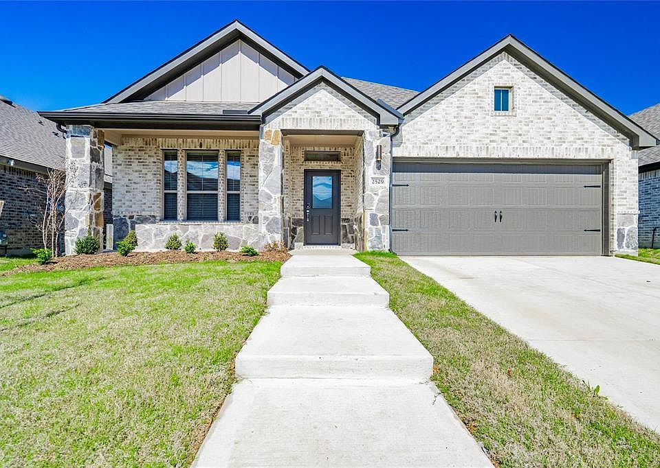 1st image of 2529 Moser Ln