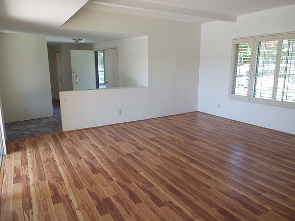 2nd image of 222 Lamar Dr