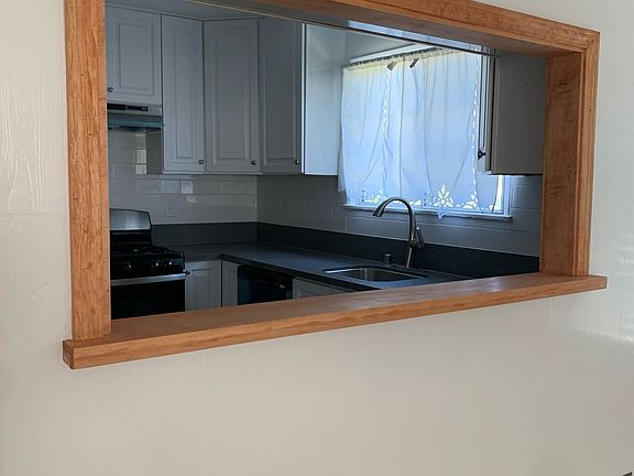 4th image of 9129 Monogram Ave