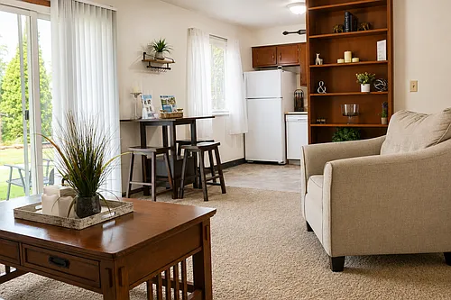 Fountain Park Apartments | Specials Available Photo 1