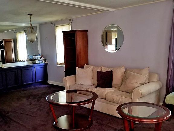 3rd image of 703 Fresh Pond Ave Unit 252