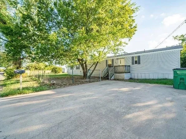 1250 N Belknap St, Stephenville, TX 76401