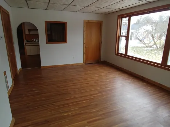 W379N8370 Mill St, Oconomowoc, WI 53066