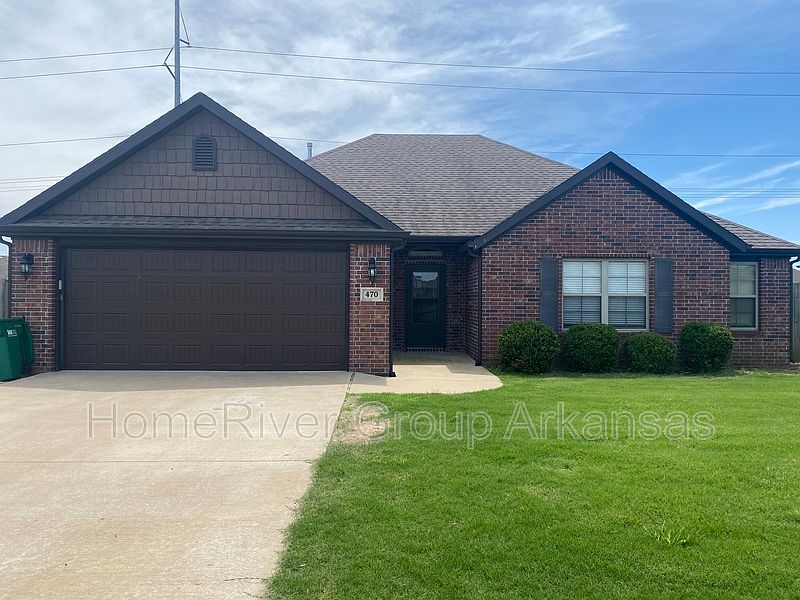 1st image of 470 Sorrento Dr