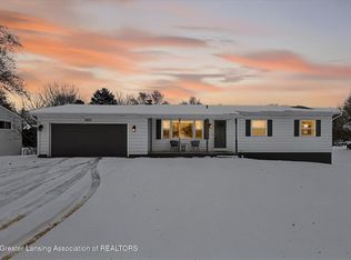 611 S Canal Rd, Lansing, MI 48917