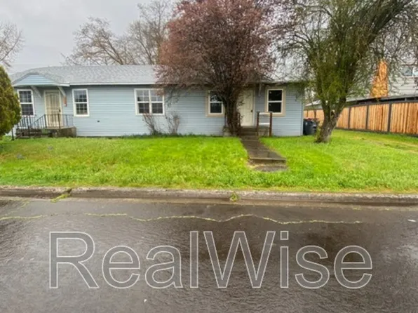 512 Pearl St, Medford, OR 97504