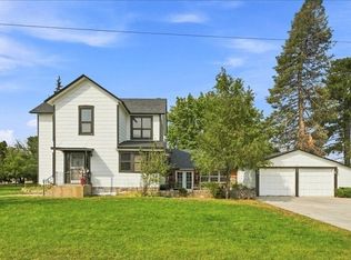503 E Poplar St, Waterville, WA 98858