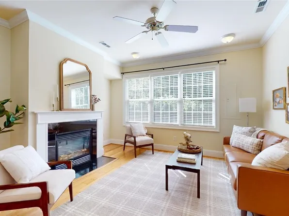 3800 War Hl, Green Williamsburg, VA 23188