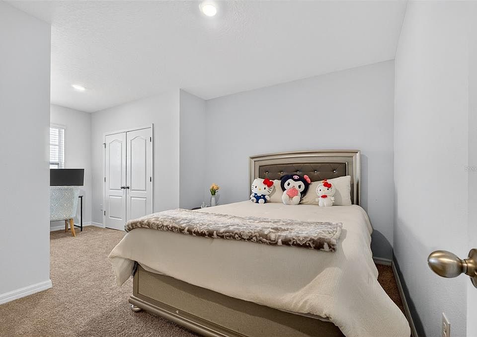 1st image of 200 FELTRIM RESERVE BOULEVARD