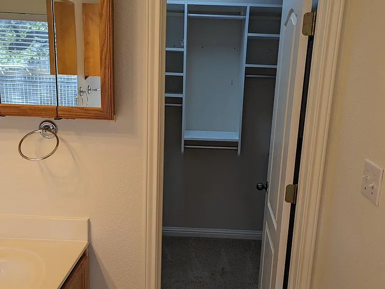 211 Arrowhead Trl — Photo 10