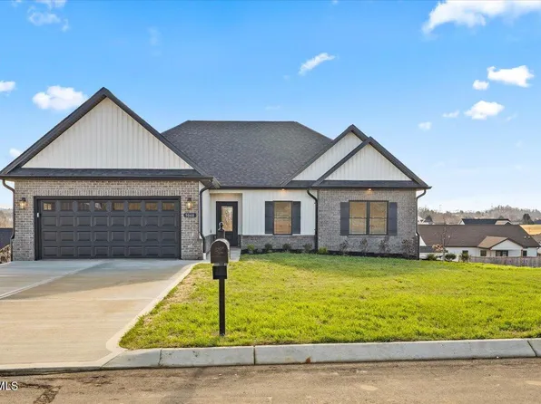 3048 Sawgrass Dr, Jonesborough, TN 37659