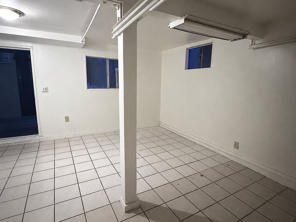 1st image of 531 S Hillview Ave #G