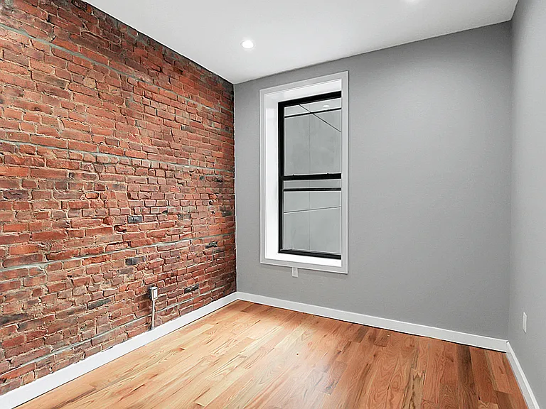 707 Lafayette Ave #2 — Photo 21