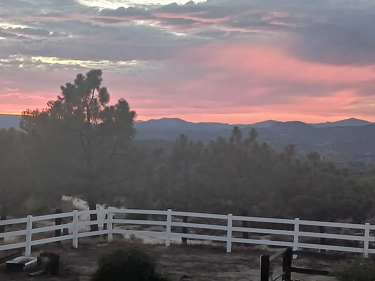 1576 Tierra Del Sol Rd — Photo 11