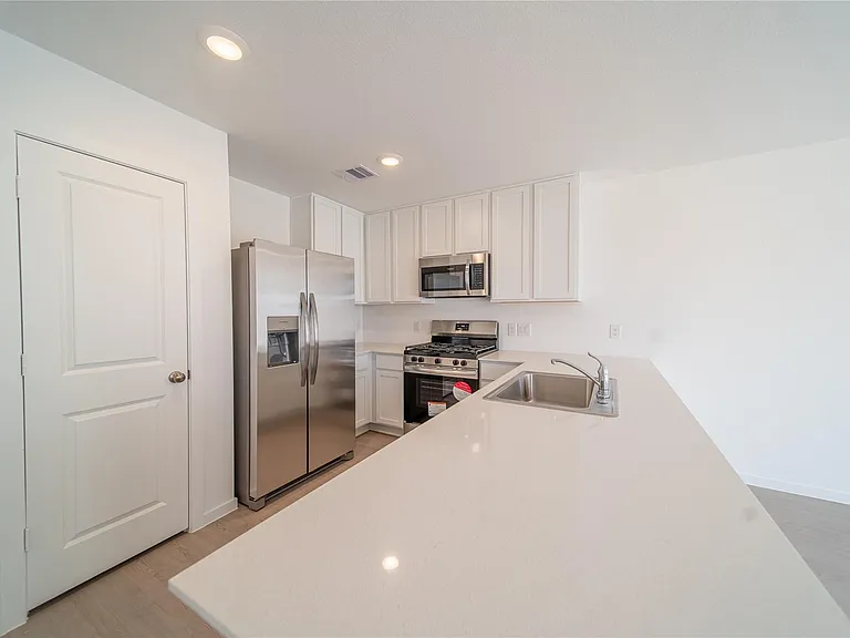 6851 Eastern Cottonwood Ln — Photo 9