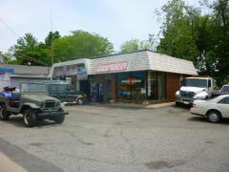 1st image of 61 Water St