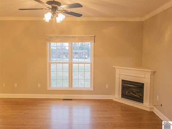 5th image of 125 Terre Villa Cir