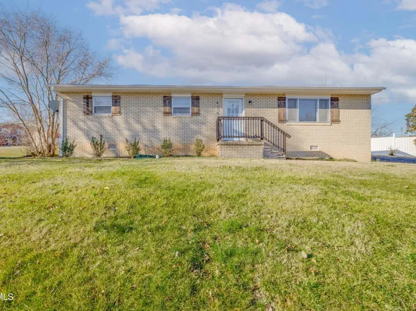 4113 E Englewood Blvd, Johnson City, TN 37601