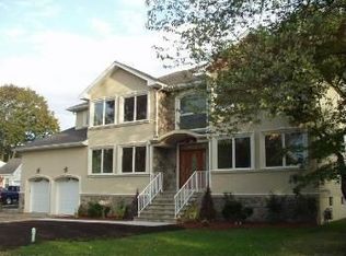 31 Thomas Ter, Wayne, NJ 07470